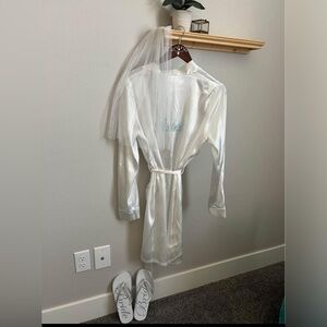 “Bride” robe, NEW Flip flops, bachelorette party/bridal shower veil